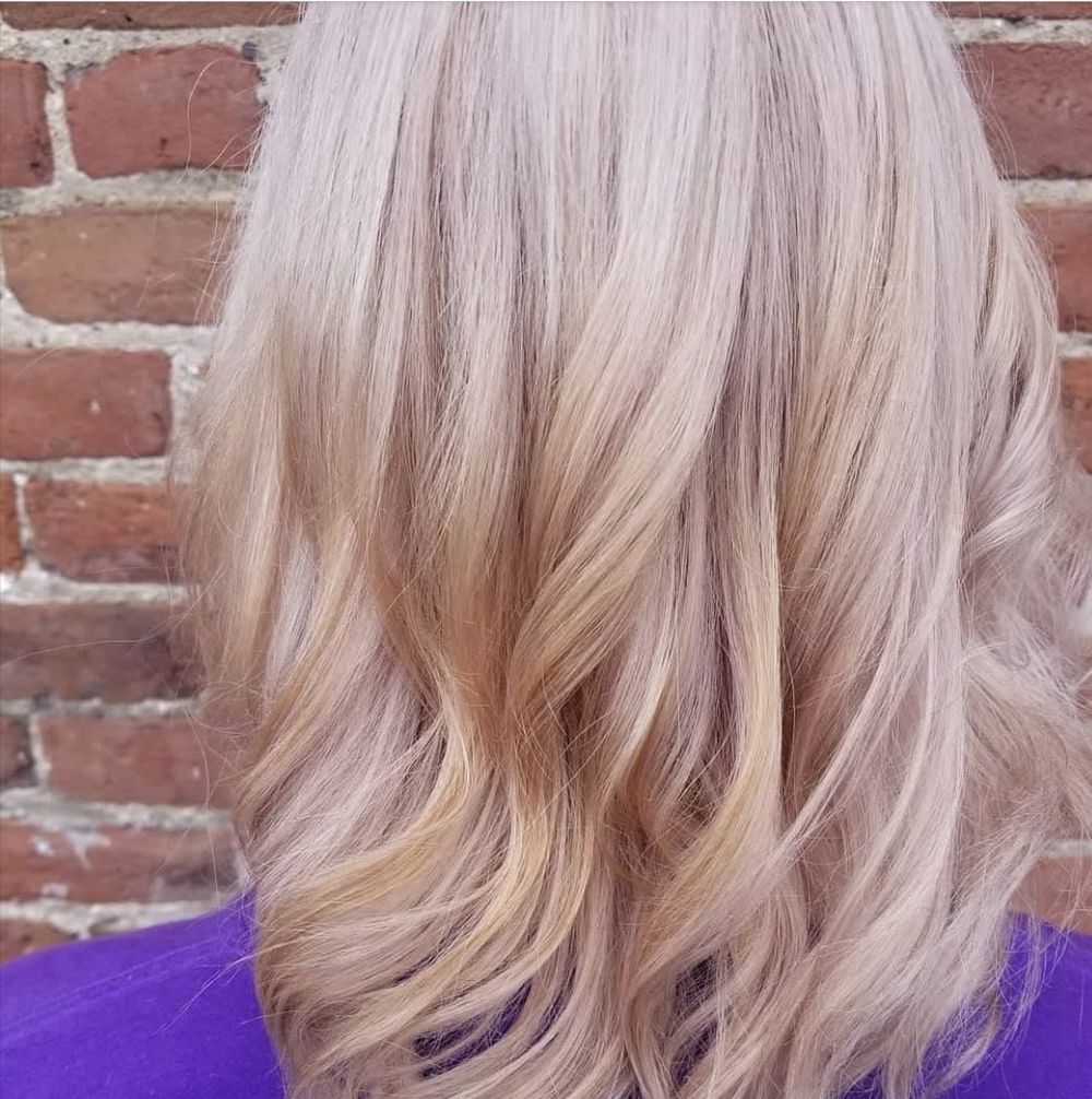Platinum blonde waves